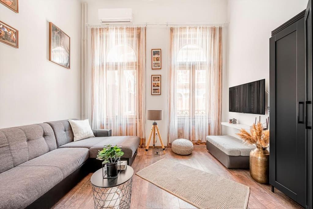 Brendon Design Home Budapest Bagian luar foto